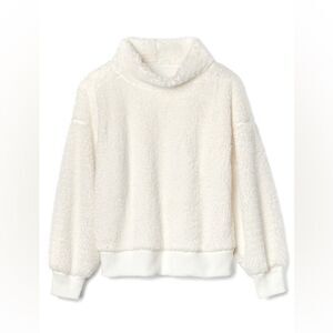 GAP Medium Sherpa Drop Sleeve Sweater EUC Plush Cozy Warm Pullover Top